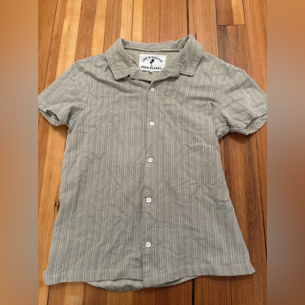 Free Planet Men's Casual Gray Button Down Shirt